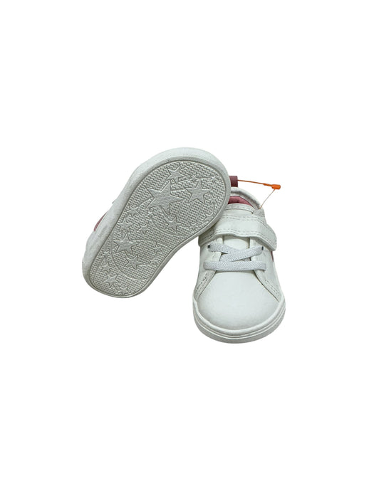 Tenis para bebé 3 (CARTER'S)