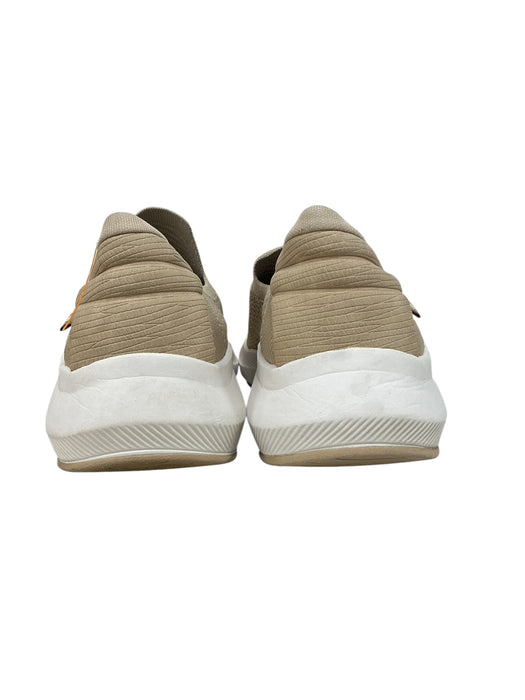 Tenis 8
