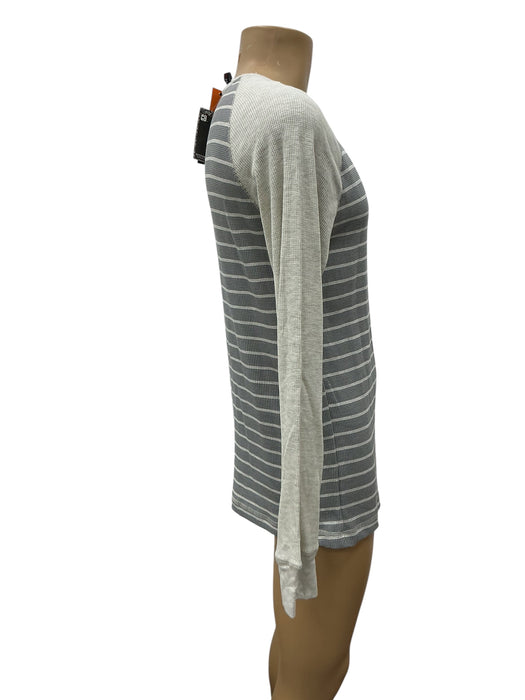 Playera L