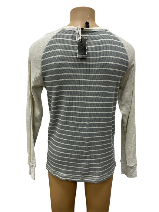 Playera L