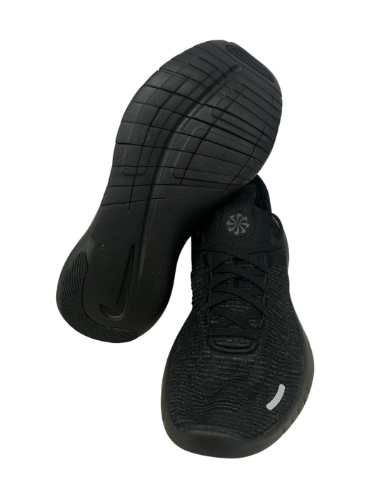 Tenis