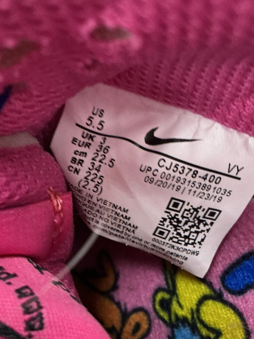 Tenis 5.5 (NIKE)