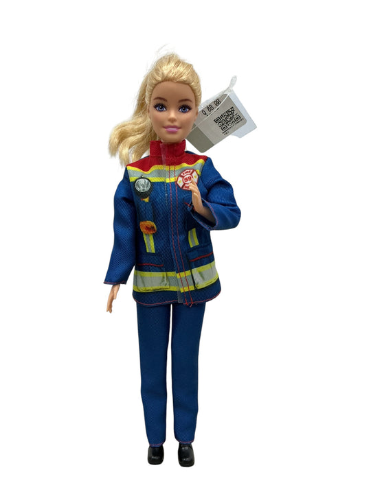 Barbie Bombera (MATTEL)