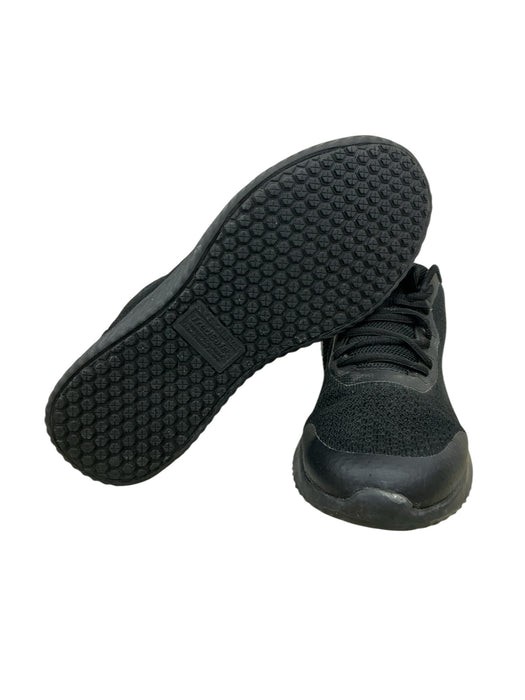 Tenis 7.5