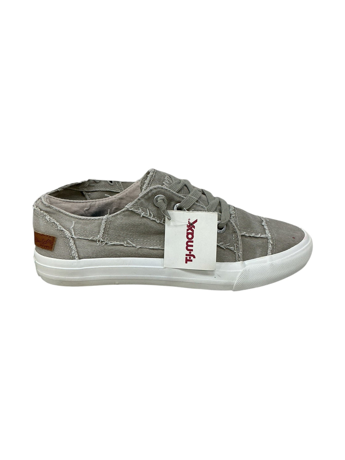 Tenis 8.5 (BLOWFISH)