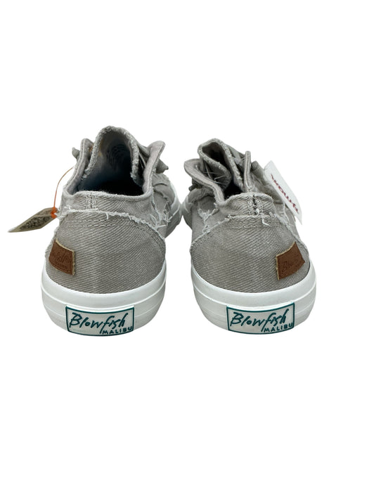Tenis 8.5 (BLOWFISH)