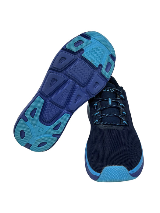 Tenis 8.5