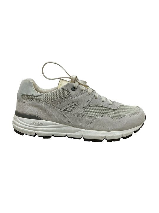 Tenis 9