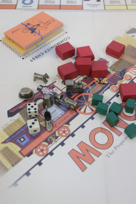 Monopoly (PARKER BROTHERS)