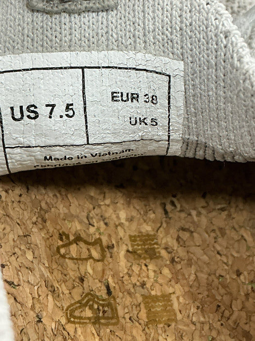 Tenis 7.5 (SAOLA)