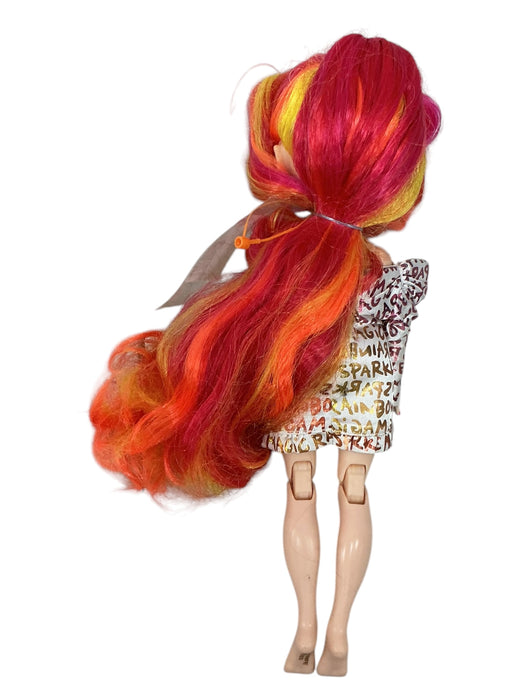 Muñeca Rainbow High (MGA)