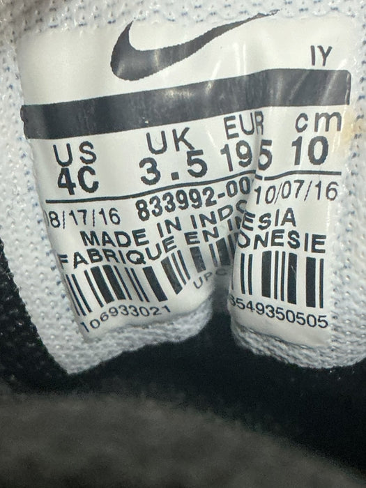 Tenis para bebé 4C (NIKE)