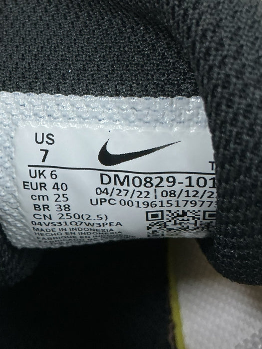 Tenis 7 (NIKE)