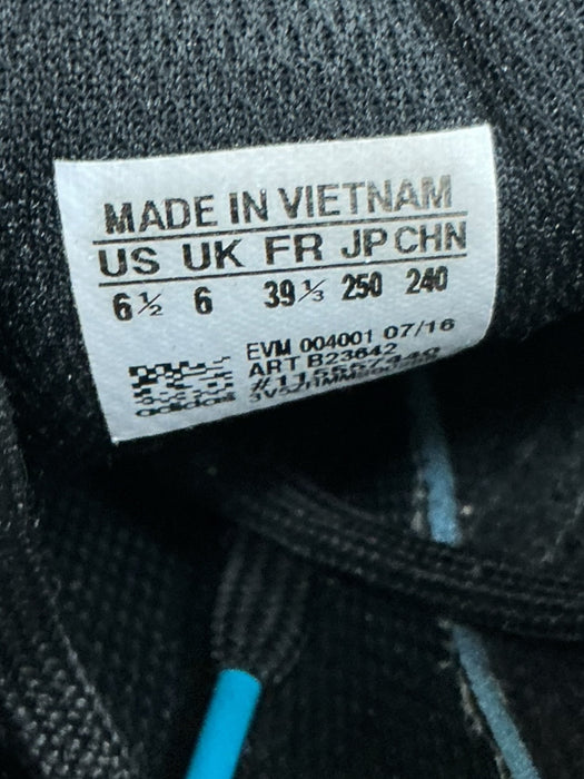 Tenis 6.5 (ADIDAS)