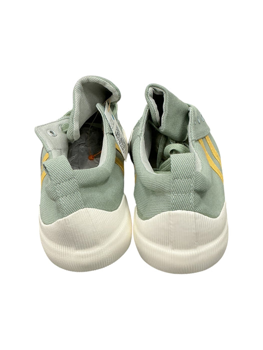 Tenis