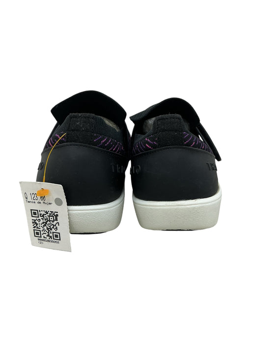 Tenis