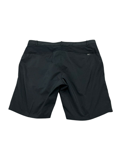Pantaloneta 38 (NIKE)