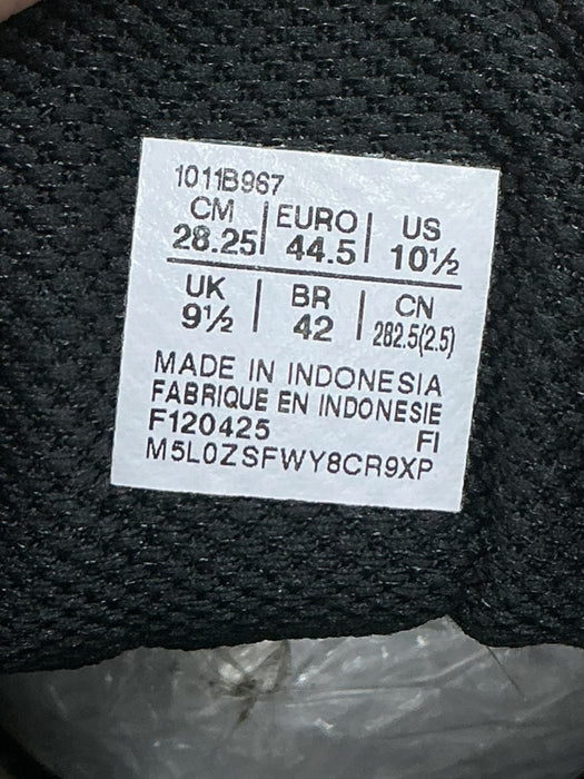 Tenis 10.5(ASICS)