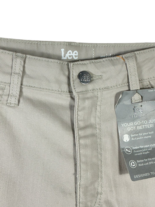 Short 12 (LEE)