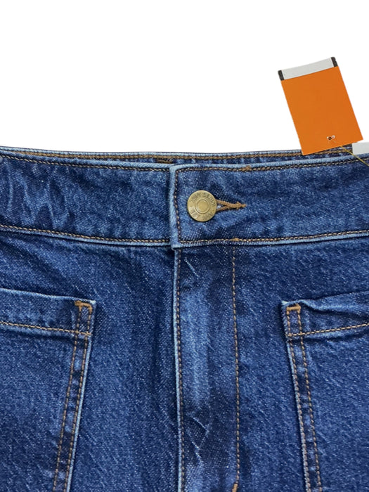 Short 12 (LOFT)