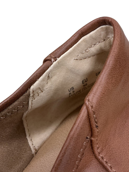Zapato 8.5 (AMAZON ESSENTIALS)