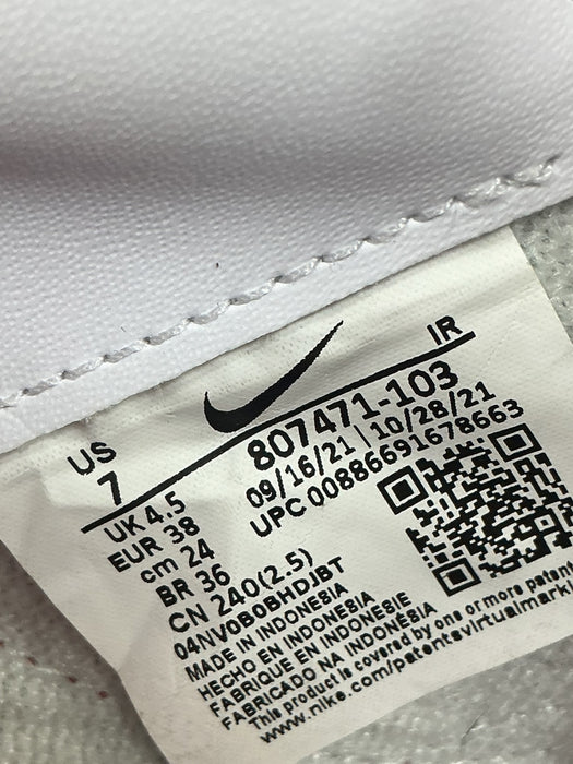 Tenis 7 (NIKE)