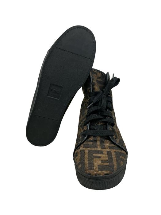 Zapato (FENDI)