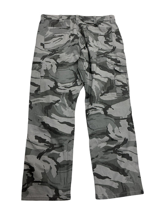 Pantalón 38 X 32 (WRANGLER)