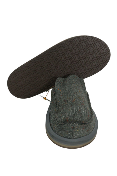 Zapato 11 (SANUK)