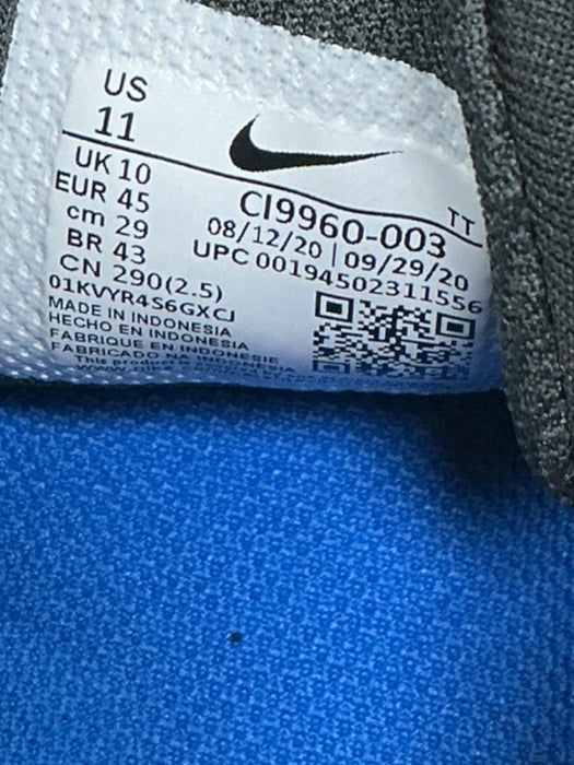 Tenis 11 (NIKE)