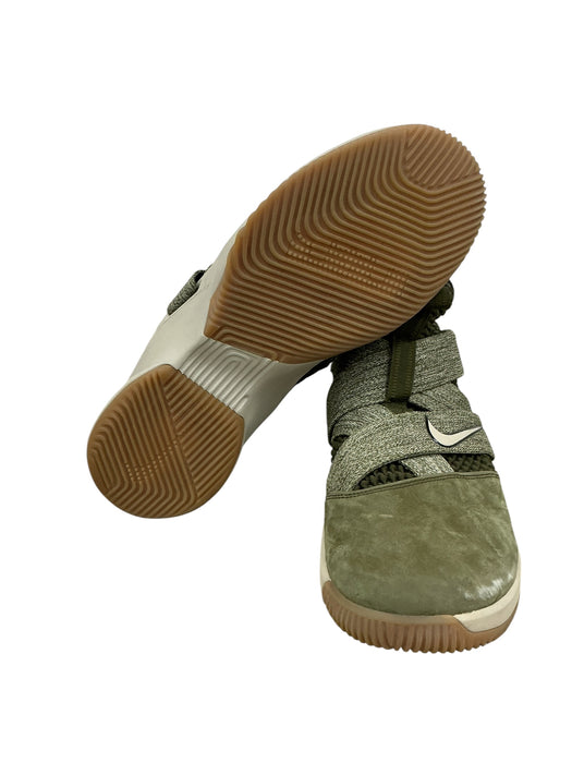 Tenis 10 (NIKE)