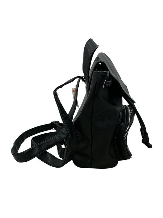 Mini mochila (WILD FABLE)