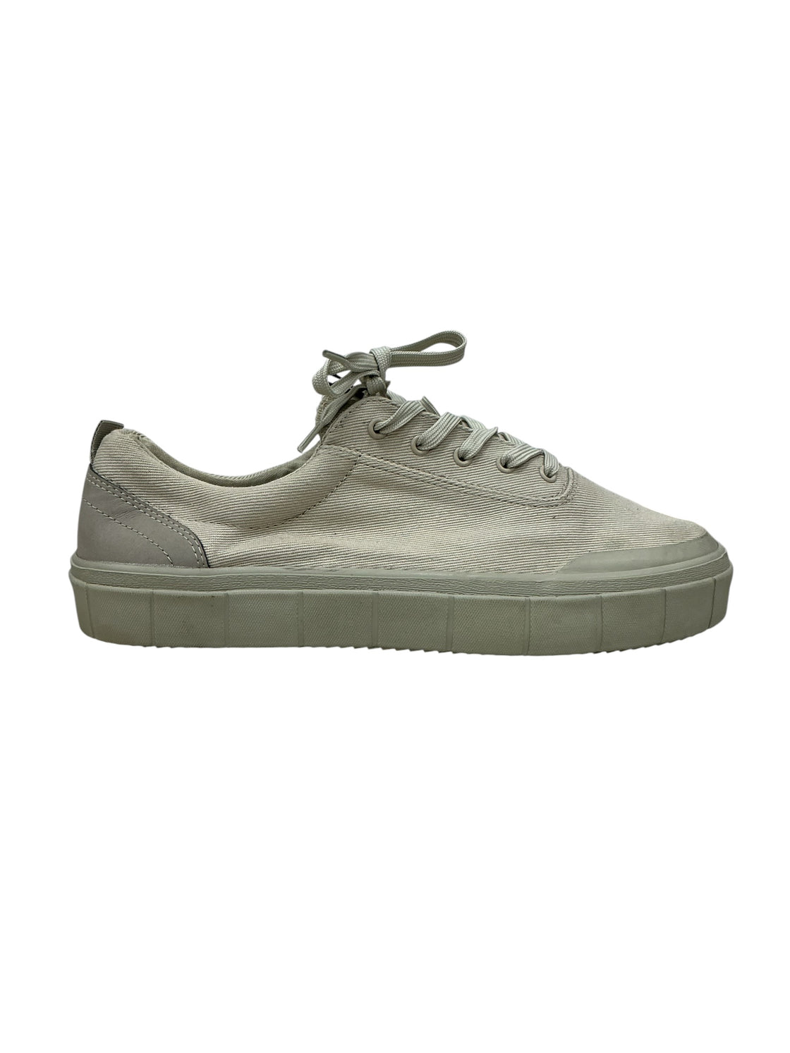 Tenis 11