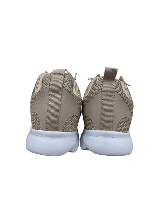 Tenis 11