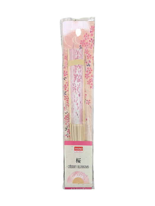 Abanico plegable (DAISO)