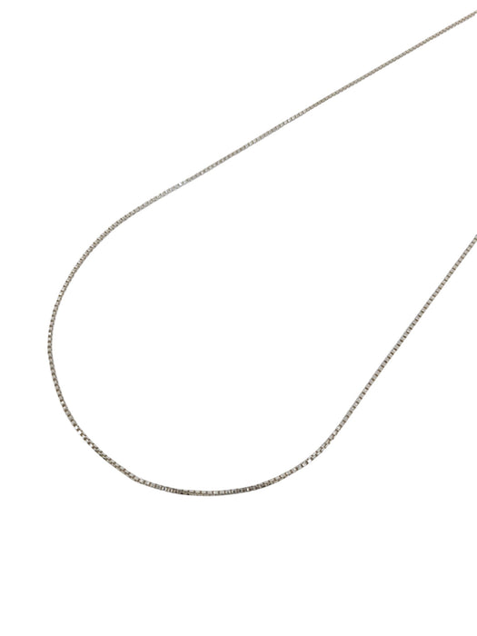 Collar de plata (925)