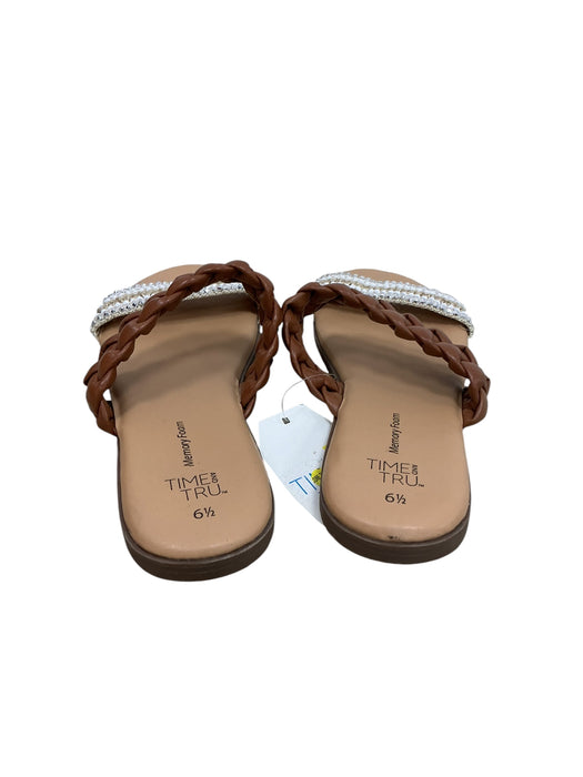 Sandalia 6.5 (TIME AND TRU)