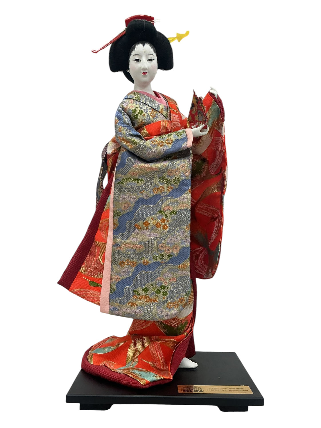 Muñeca japonesa decorativa