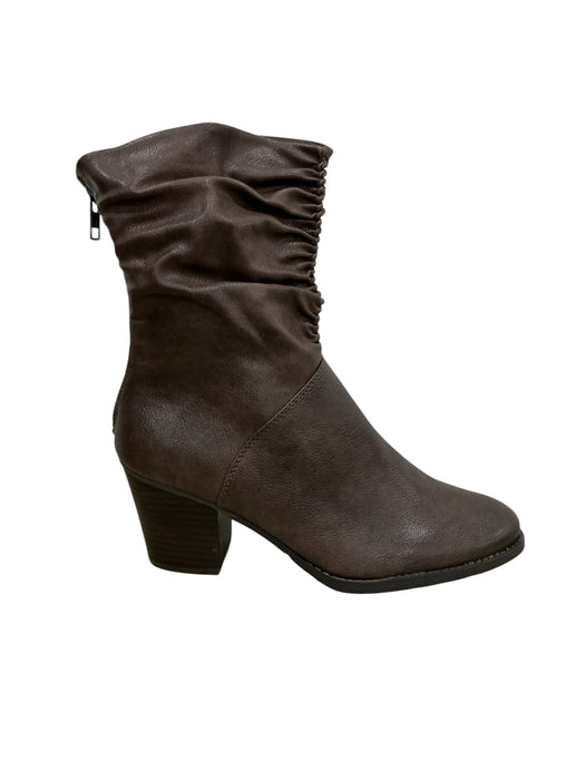 Botas 8 (BARETRAPS)