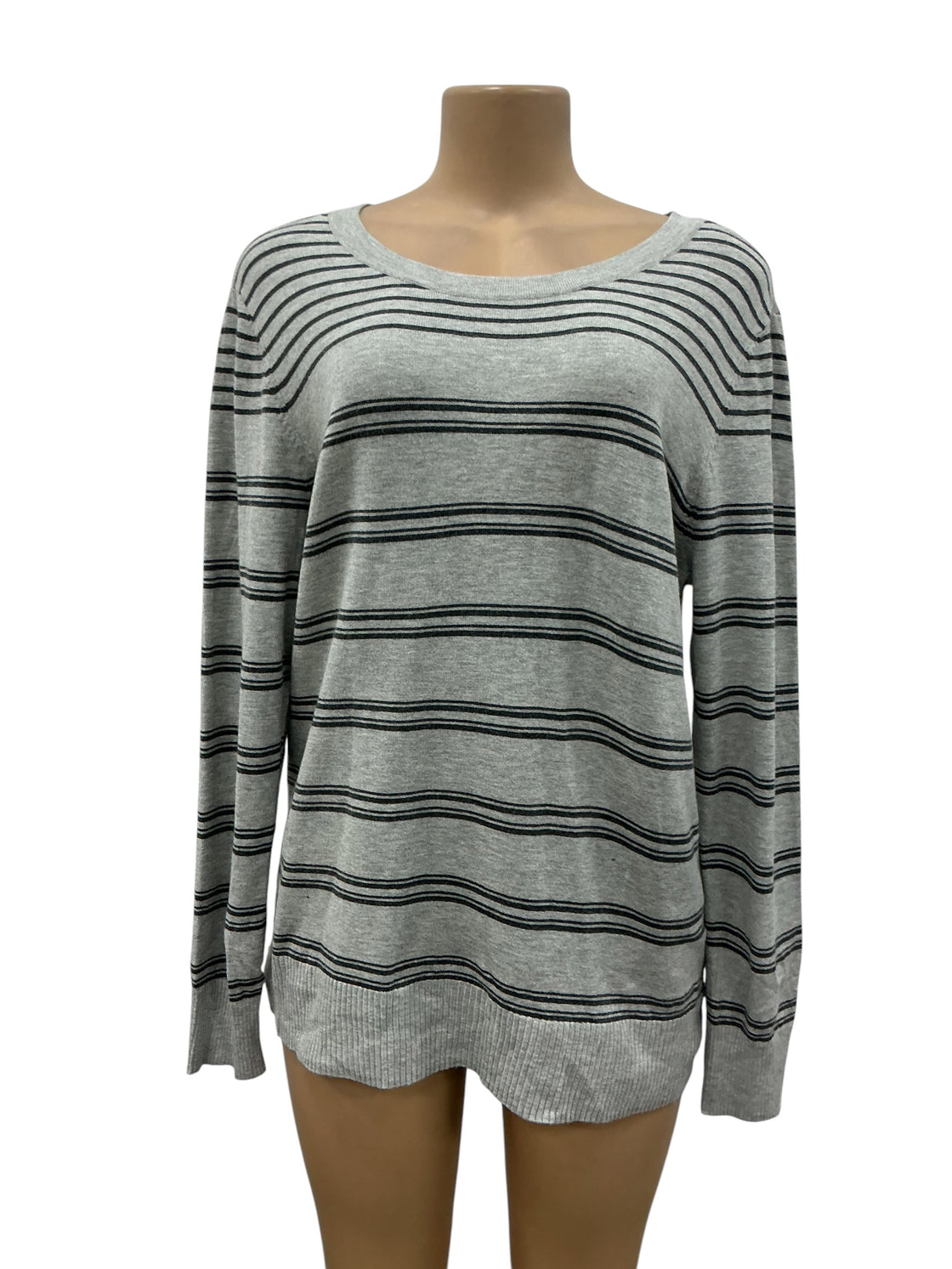 Suéter L (LIZ CLAIBORNE)