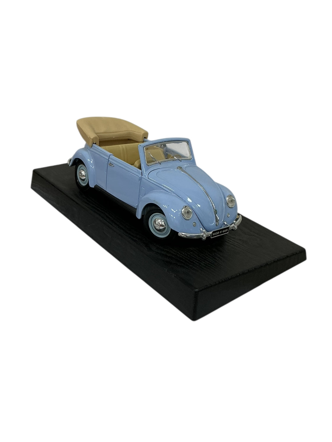 Volkswagen cabriolet 1951 (MAISTO)