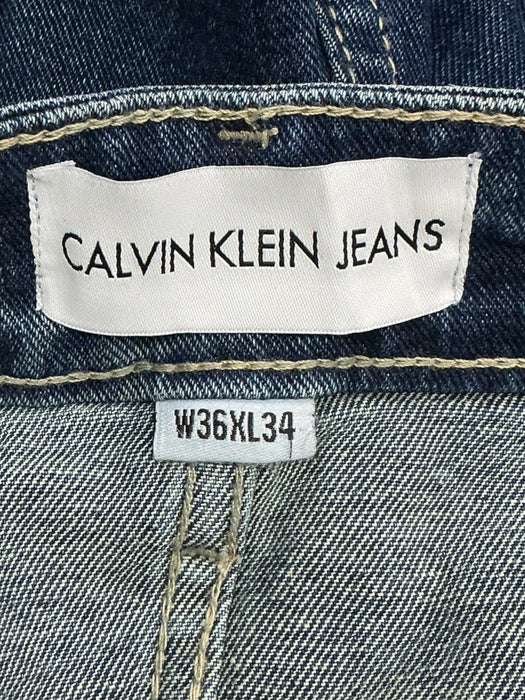 Pantalón 36x34 (CALVIN KLEIN JEANS)