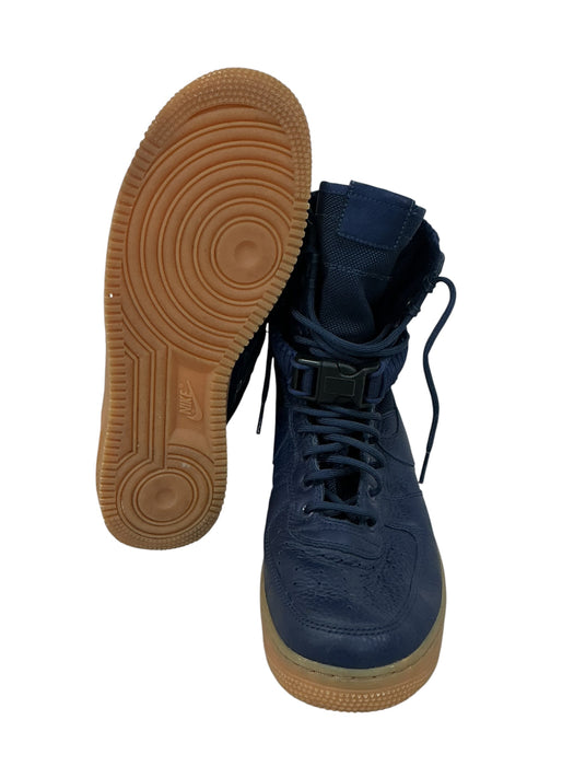 Tenis 9.5 (NIKE)