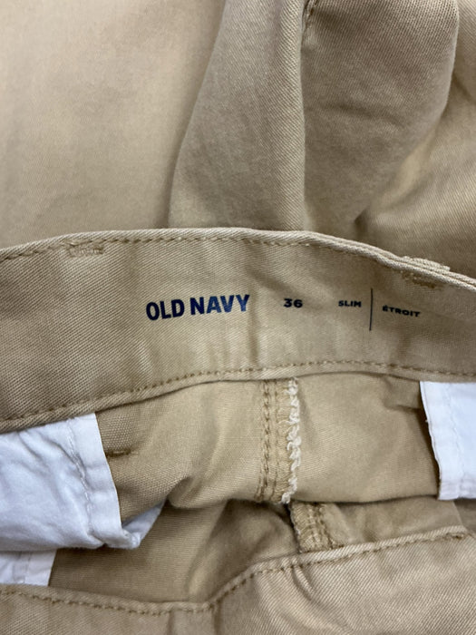 Pantaloneta 36 (OLD NAVY)
