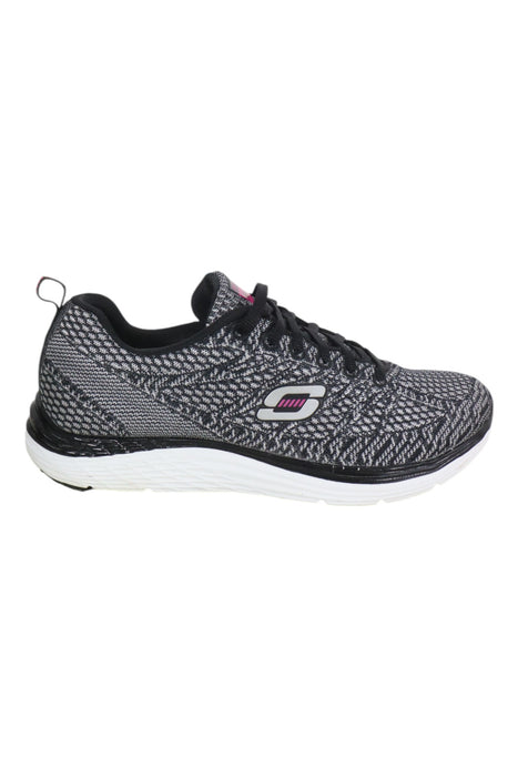 Tenis 7.5  (SKECHERS)