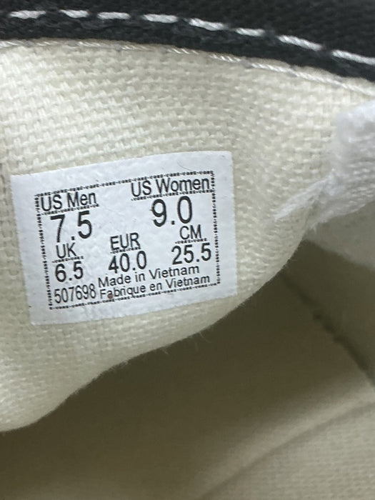 Tenis 7.5 (VANS)