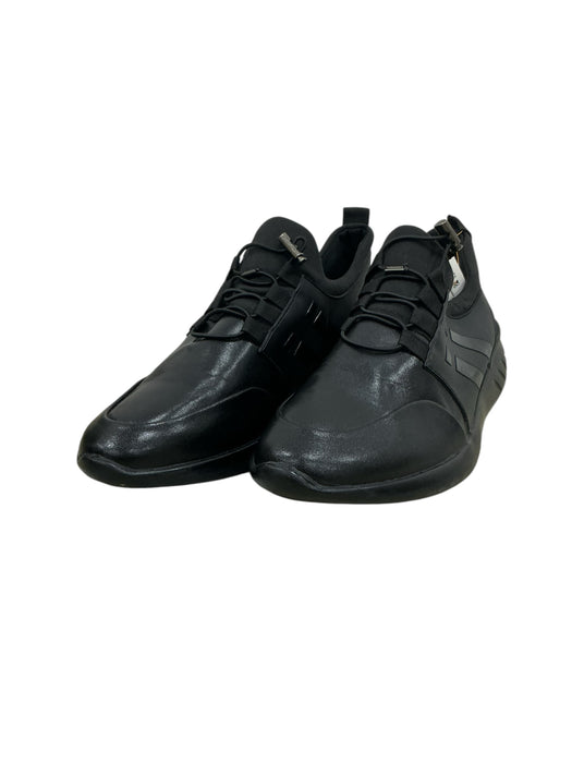 Tenis