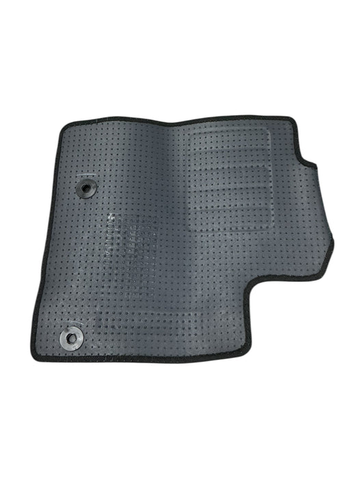 Set de alfombras para carro (MITSUBISHI)