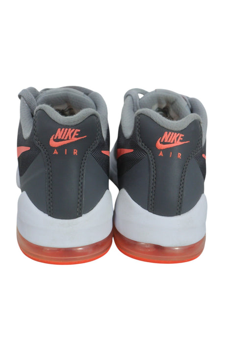 Tenis 9.5 (NIKE)