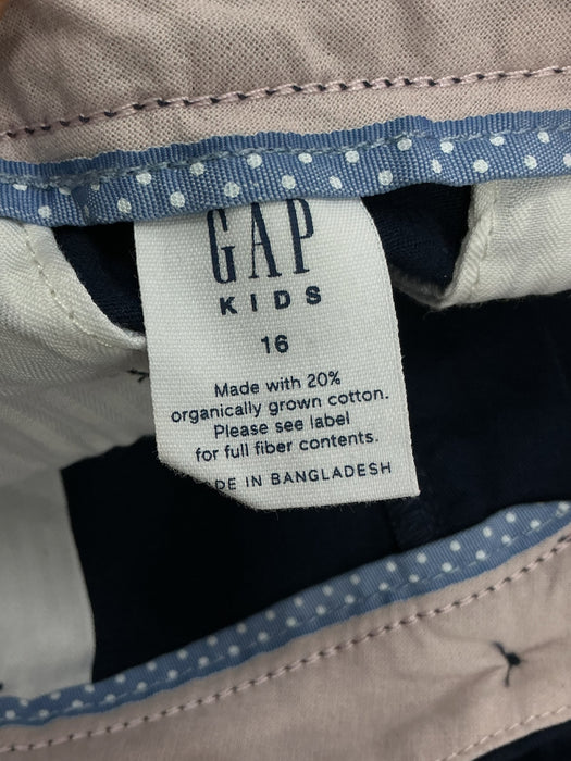 Pantaloneta 16 (GAP)